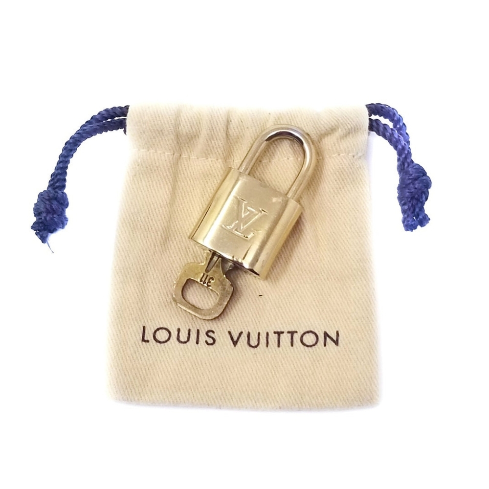 LV GOLD BRASS LOCK & KEY #328 DUST BAG INCLUDED - Picture 7 of 8